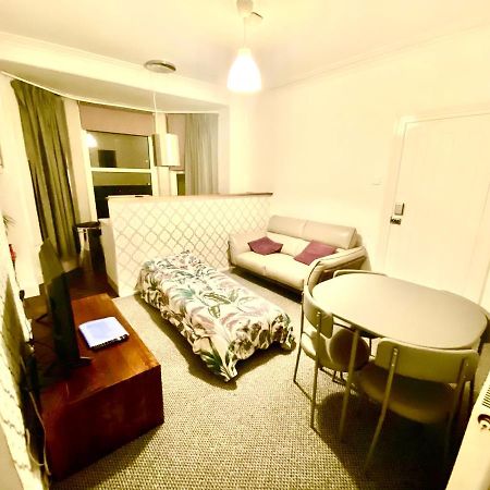 The Walnut Suite Lovely One Bedroom Flat In Stoke. Plymouth Ngoại thất bức ảnh