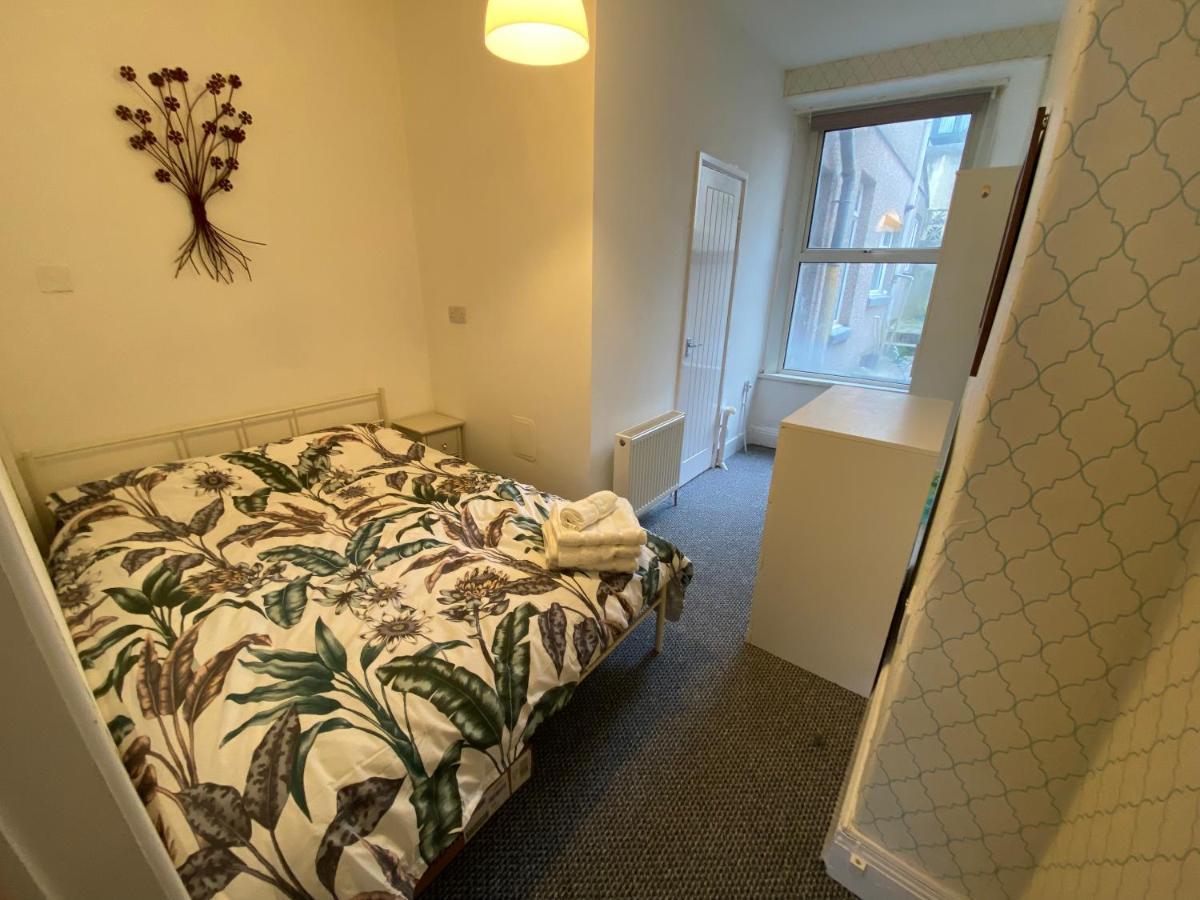 The Walnut Suite Lovely One Bedroom Flat In Stoke. Plymouth Ngoại thất bức ảnh