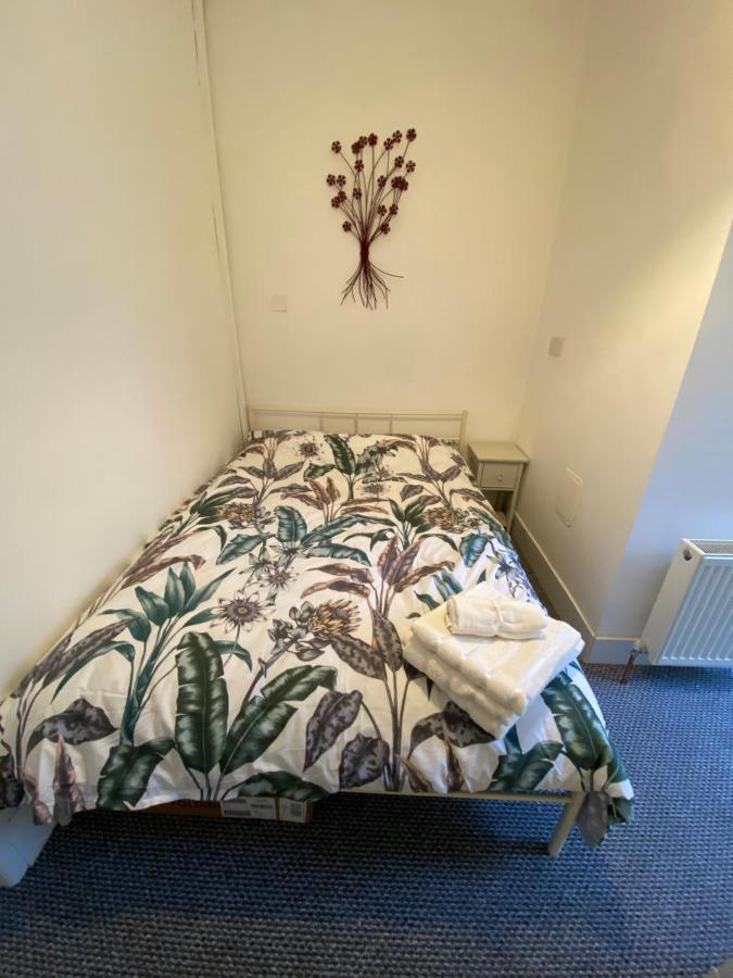The Walnut Suite Lovely One Bedroom Flat In Stoke. Plymouth Ngoại thất bức ảnh